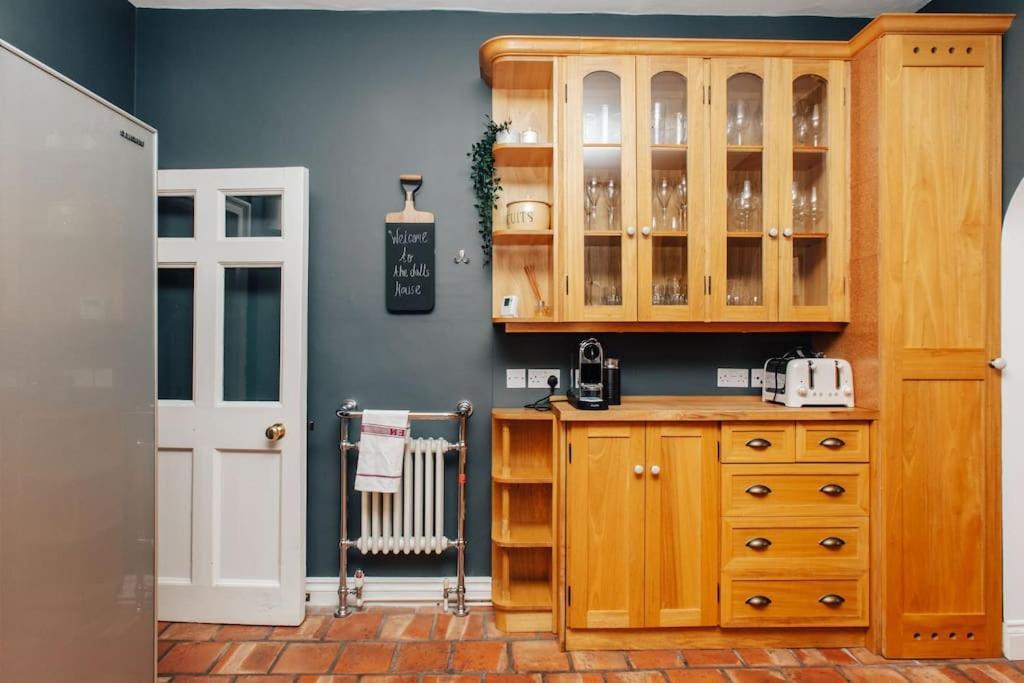 Dolls House - Luxury Townhouse *sleeps 10* Holiday home Henley-on-Thames