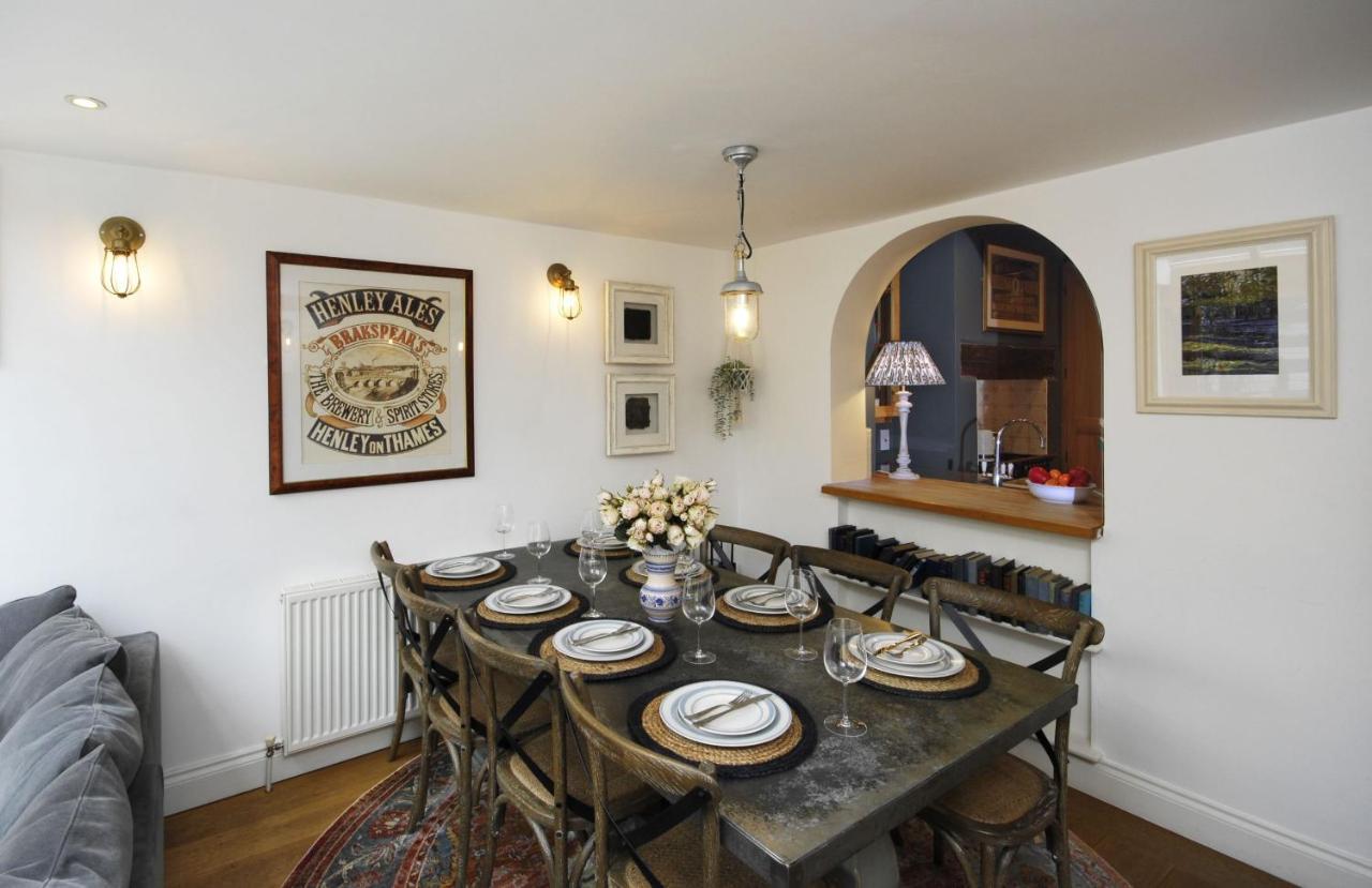 Holiday home Dolls House - Luxury Townhouse *sleeps 10* Henley-on-Thames